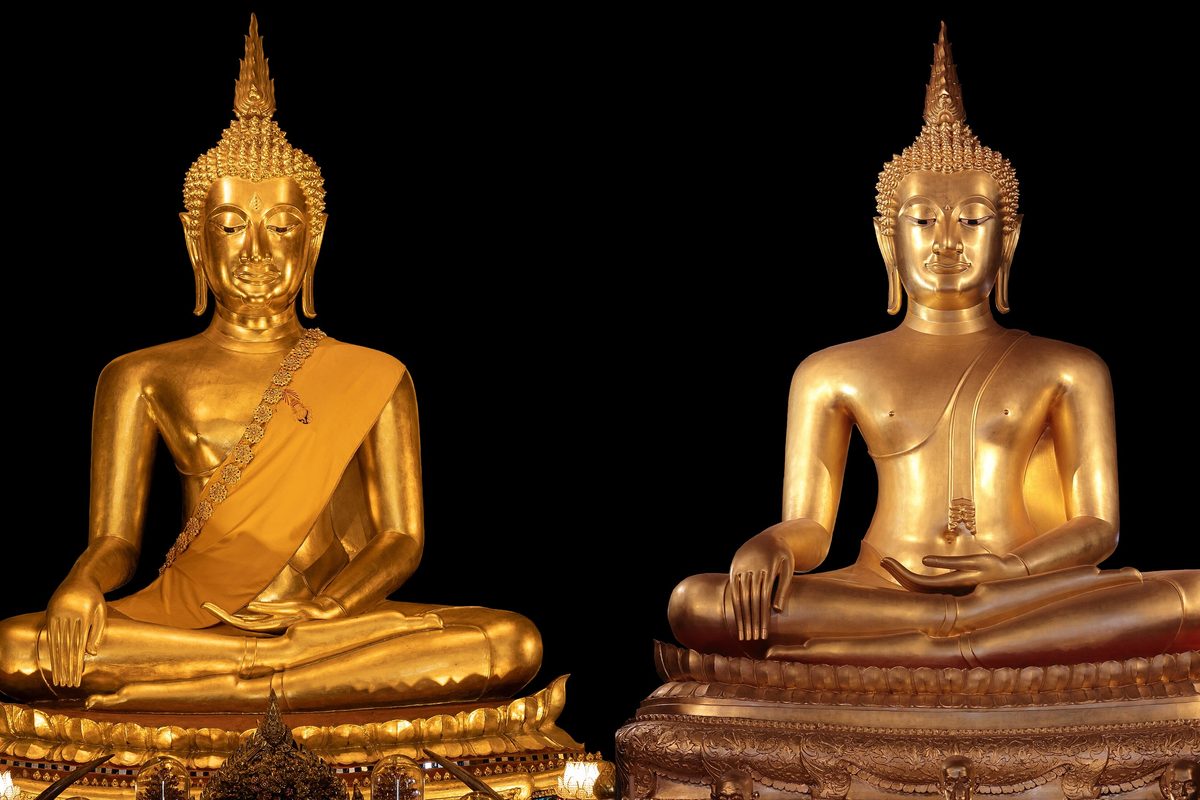 Il Phra Buddha Chinnarat nel viharn di Wat Yai a Phitsanulok